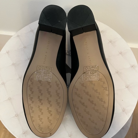 Kelly & Katie scalloped heels - Picture 6 of 6